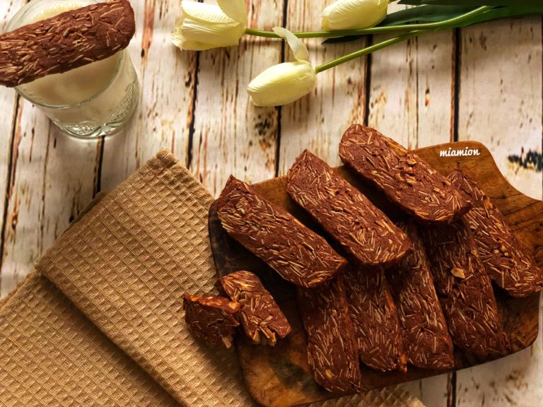 Recette de biscuits croustillants aux amandes et chocolat