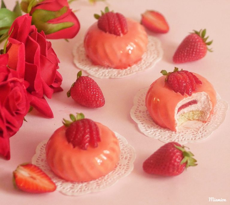 Entremet aux fraises et citron